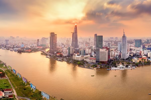 Nam - Thợ Ba Miền