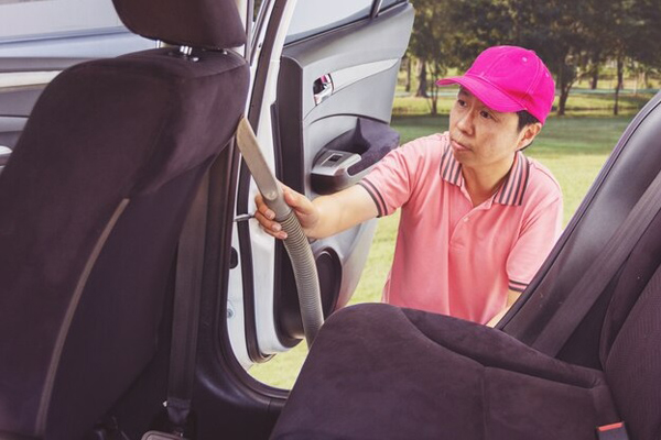 Rửa Xe Ô Tô Tại Nhà Quy Nhơn rửa xe ô tô Quy Nhơn