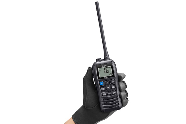 Icom IC-M37 Bộ Đàm Cho Tàu Cá Icom IC-M37